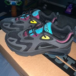 Nike Air Max 270 Shoes